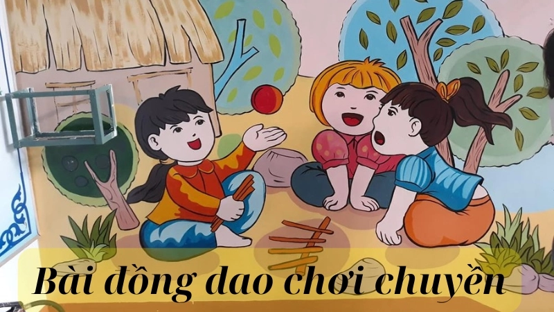 Chơi chuyền bài đồng dao là một trò chơi dân gian truyền thống