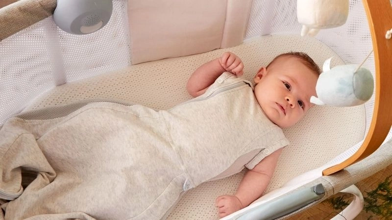 Mẹo dân gian chữa méo đầu ở trẻ sơ sinh an toàn