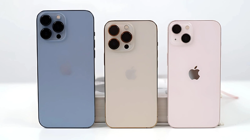 Sự khác biệt giữa các dòng iPhone qua màn hình và công nghệ