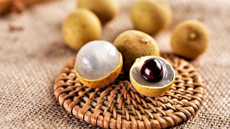 Câu đố về quả nhãn gợi nhớ miền quê Việt