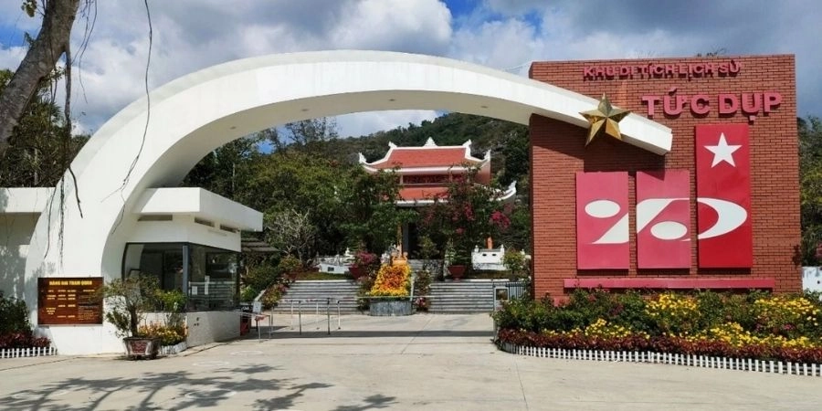 Những điều cần lưu ý khi tham quan khu di tích