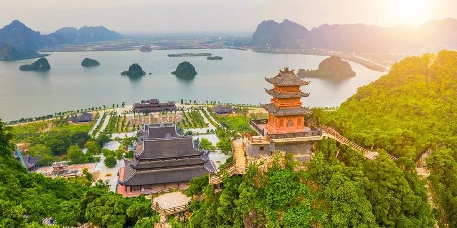 Giới thiệu về Chùa Tam Chúc