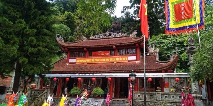 Các địa điểm tham quan tại Chùa Tây Thiên