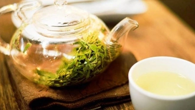Mẹo dân gian cho trẻ bú mẹ ngon miệng hơn