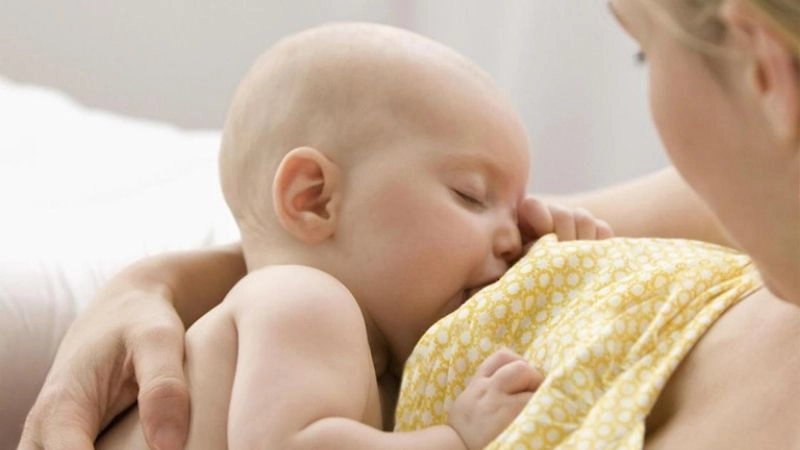 Nguyên nhân khiến mẹ mất sữa không ngờ tới