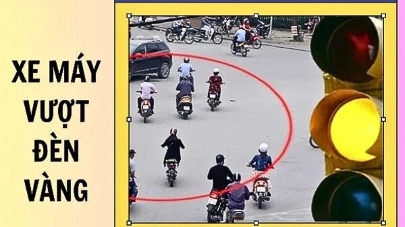 Lỗi vượt đèn vàng 2025 đối với xe máy