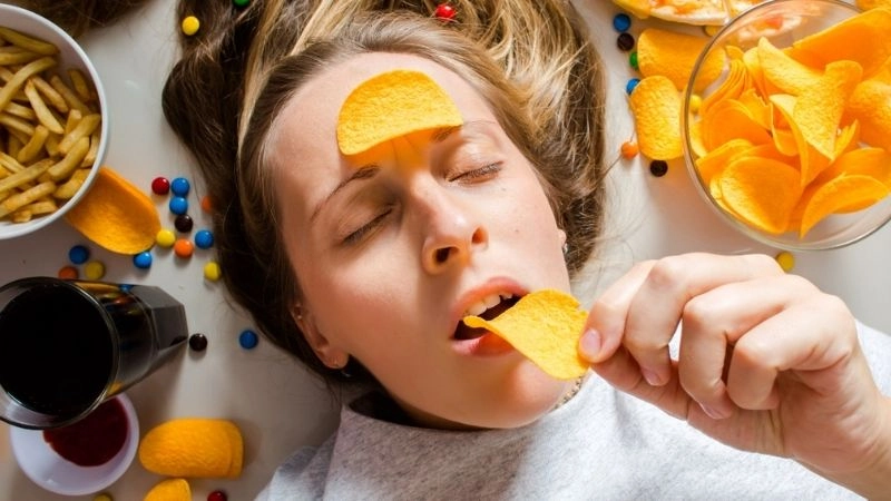 Tác hại của đồ ăn nhanh ảnh hưởng sức khỏe