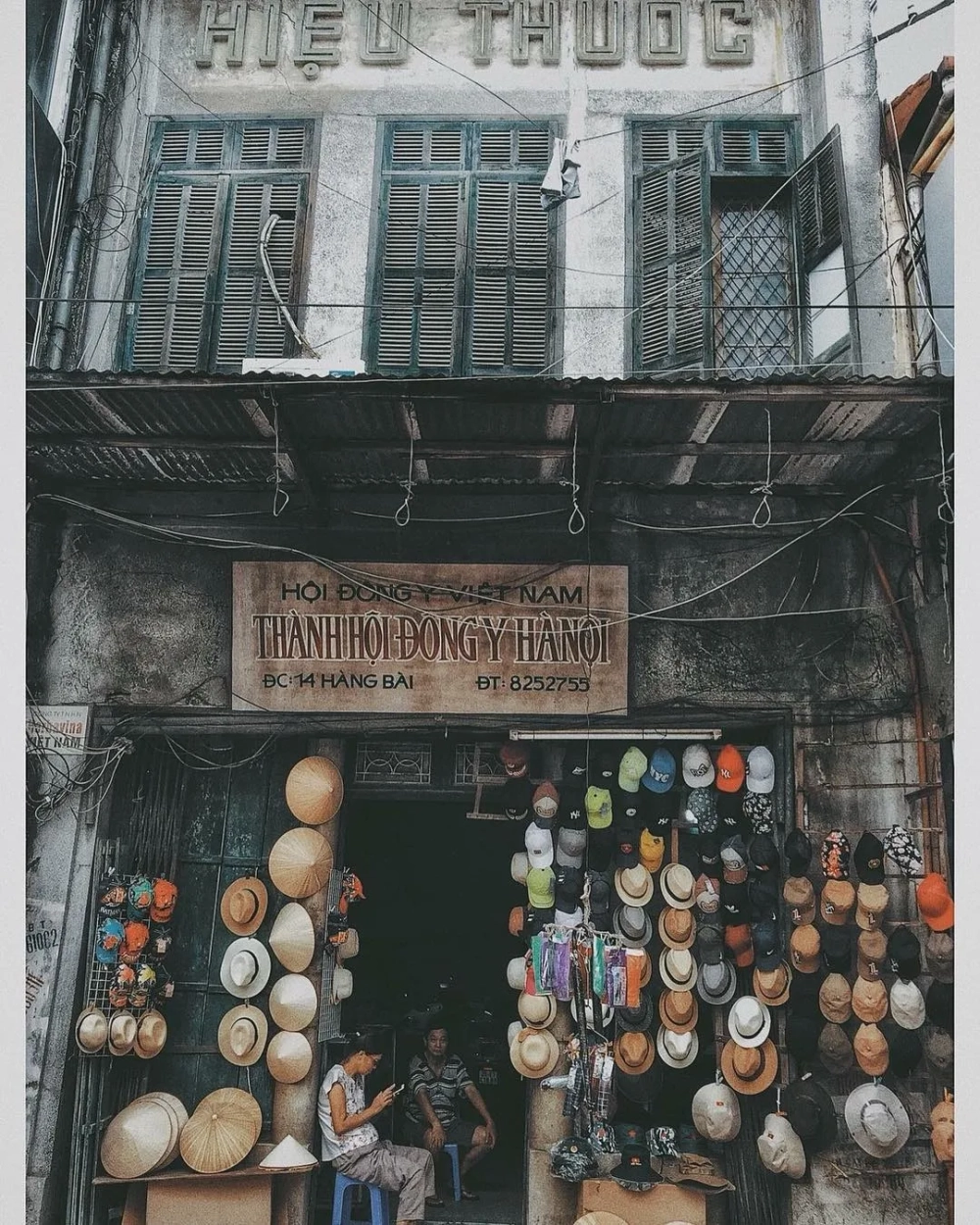 Những thước phim Hà Nội xưa ghi lại cảnh sinh hoạt đời thường