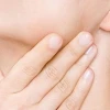 Mẹo Chữa Hóc Xương Cá Tại Nhà Đơn Giản và Hiệu Quả
