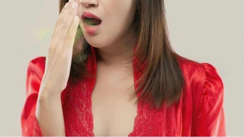Ăn nhiều tỏi có thể gây hôi miệng
