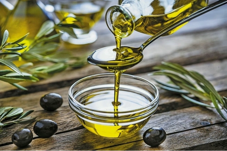 Cách chữa chốc mép tại nhà bằng dầu oliu