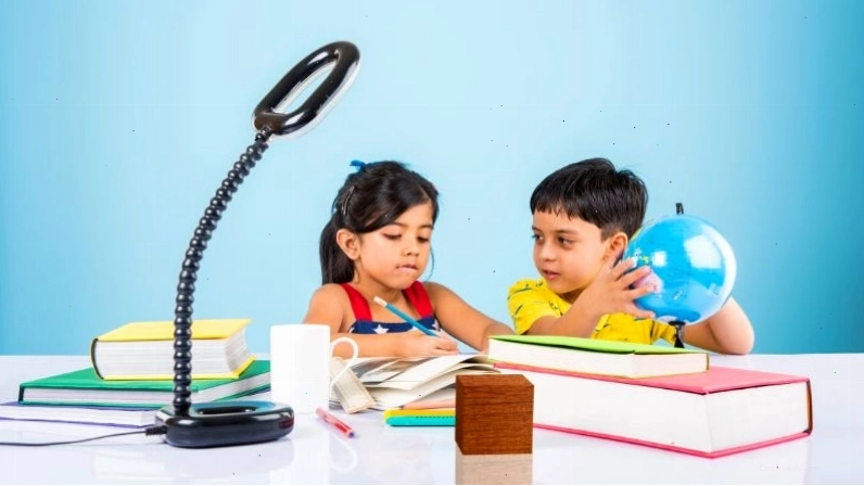 Câu đố về đồ dùng học tập giúp bé ghi nhớ tốt hơn