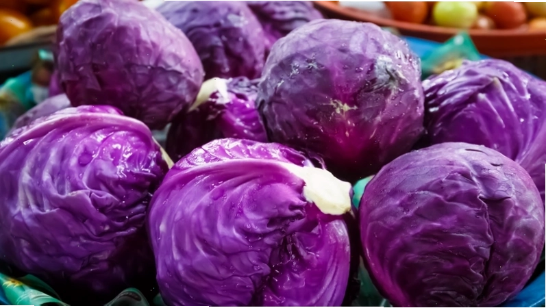 Chế biến bắp cải tím đúng cách sẽ giúp bạn tận dụng tối đa lợi ích mà không gặp phải tác dụng phụ