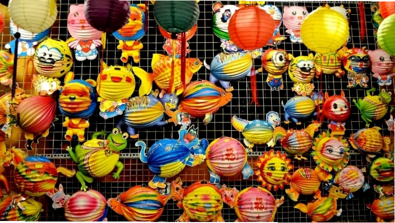 Đèn lồng giấy xếp độc đáo