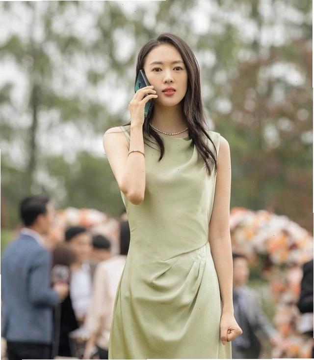 Đồng Dao trong một sự kiện thảm đỏ