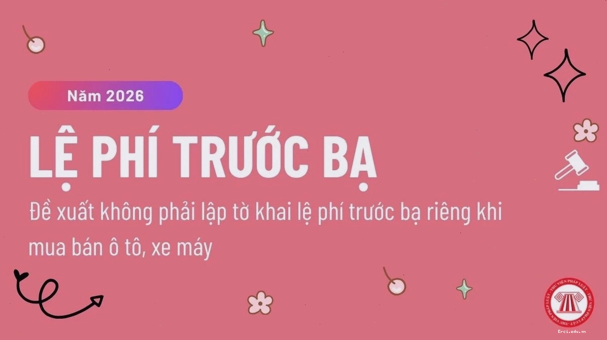 Du khách lên phà khám phá cảnh quan