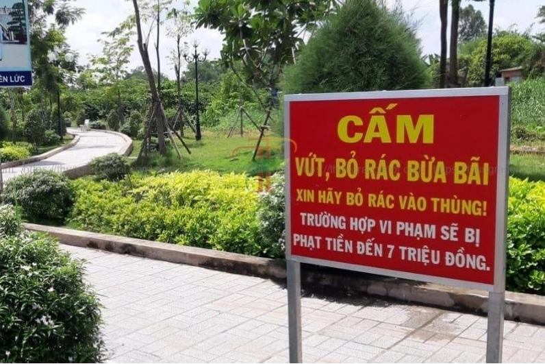 Hoạt động tái chế rác thải nhựa