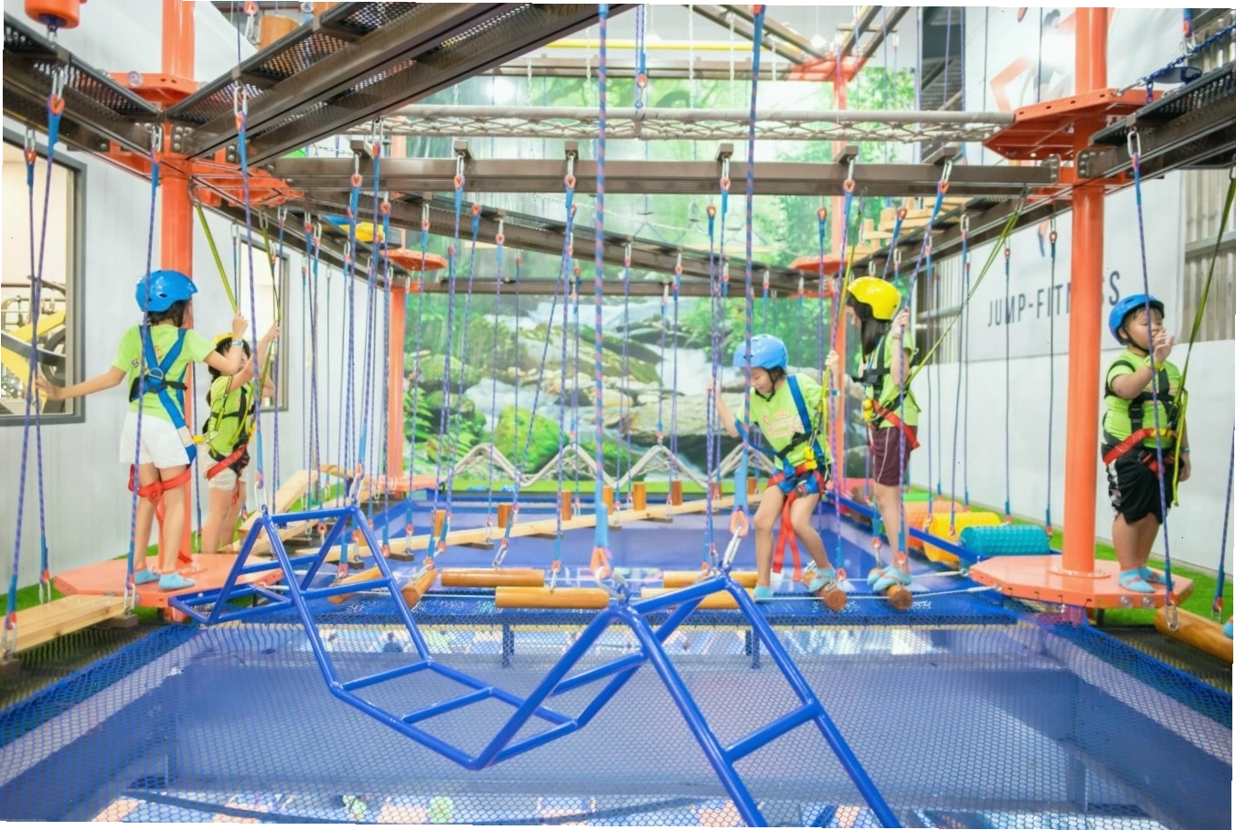Jump Arena mang đến nhiều trò chơi thú vị cho bé