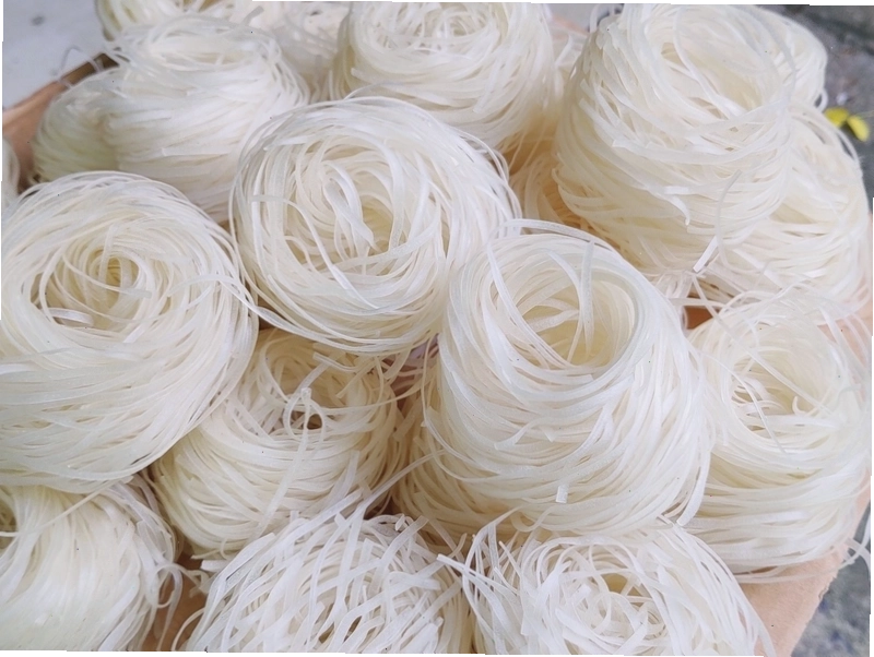 Lời khuyên về tiêu thụ mì tôm hợp lý