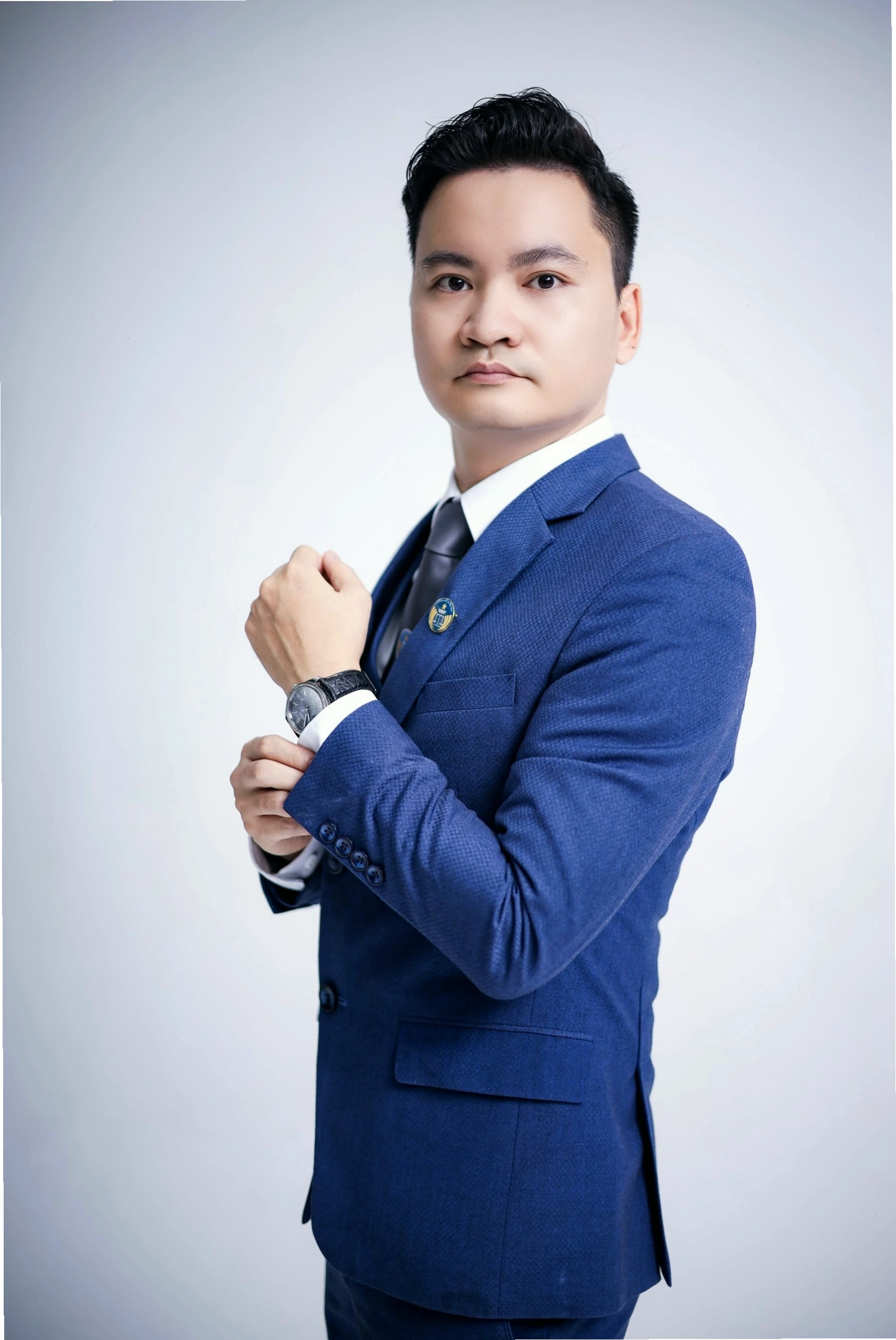 Luật sư Nguyễn Đức Thắng tư vấn về các vấn đề pháp lý liên quan đến cấu trúc nhà nước