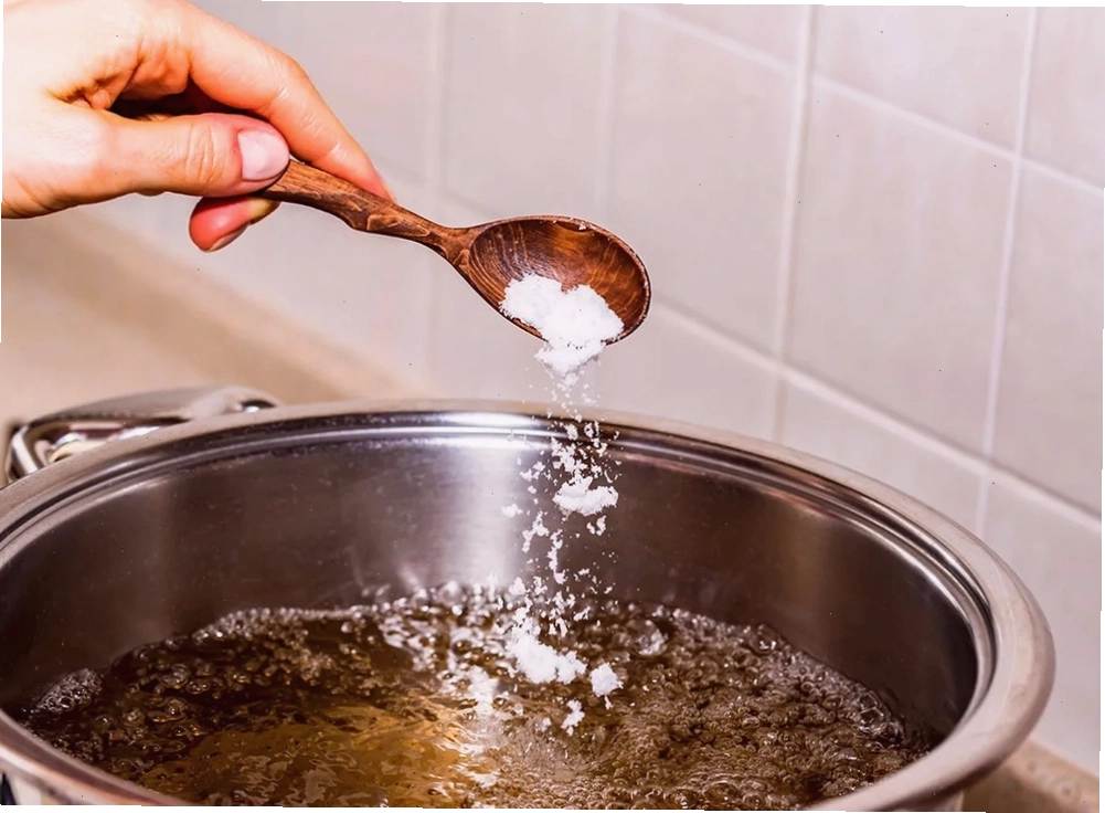 Lưu ý khi sử dụng mì chính (bột ngọt) để an toàn cho sức khỏe- Ảnh 2.