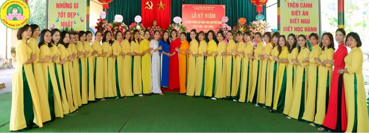 Minh họa trẻ em chuẩn bị chơi bịt mắt bắt dê