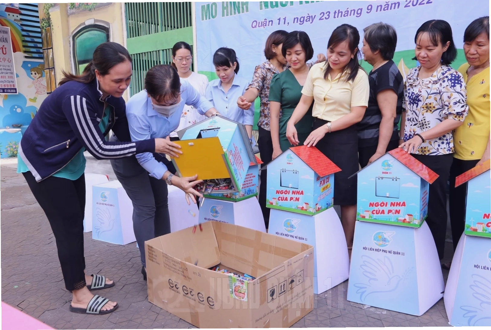 Mô hình ngôi nhà của pin tại TP.HCM