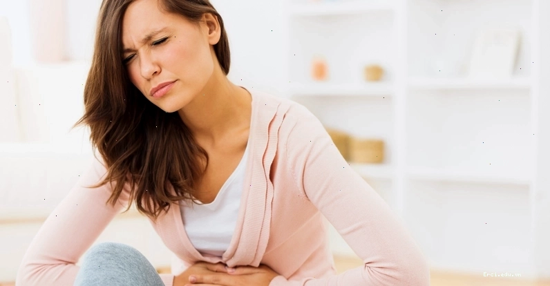 Một đĩa súp lơ trắng luộc chín