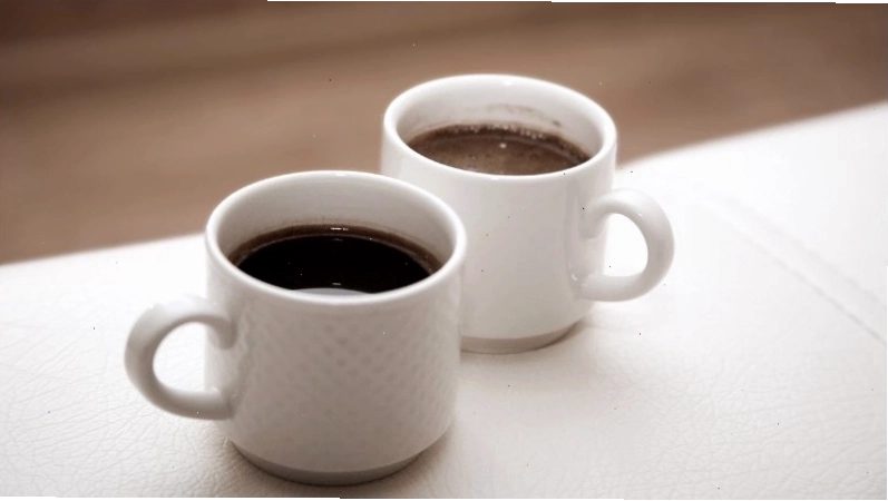 Người dùng chỉ nên uống tối đa 2 ly cà phê mỗi ngày để mang lại hiệu quả tốt nhất