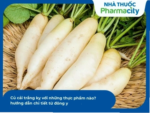 Những thực phẩm cần tránh khi mang thai 3 tháng đầu