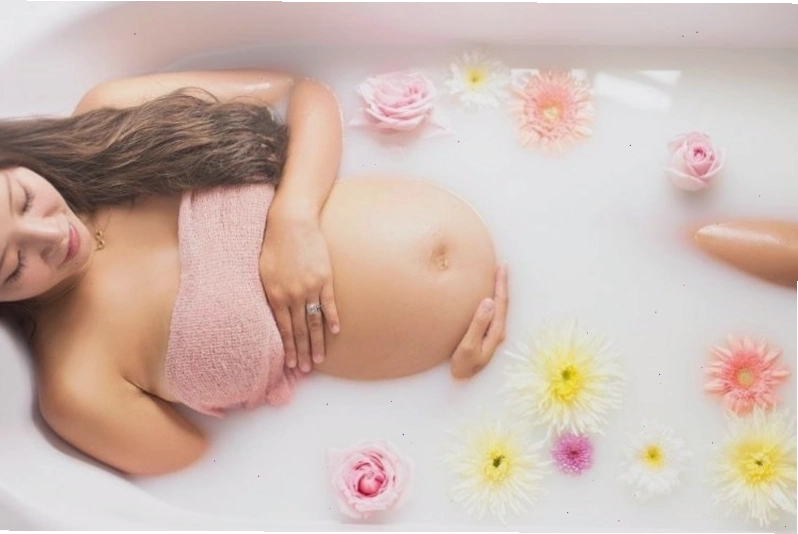 Nước ấm giúp mẹ bầu thư giãn