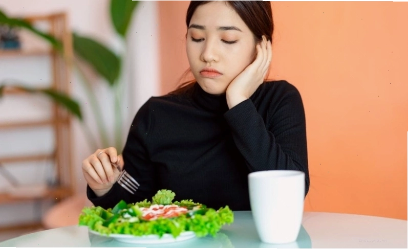 Rau xanh cung cấp vitamin và khoáng chất thiết yếu cho sức khỏe
