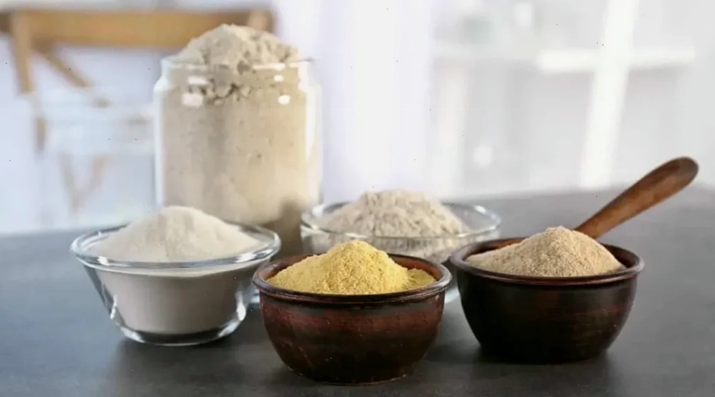 So sánh thành phần protein, gluten của bột mì và tinh bột của bột năng