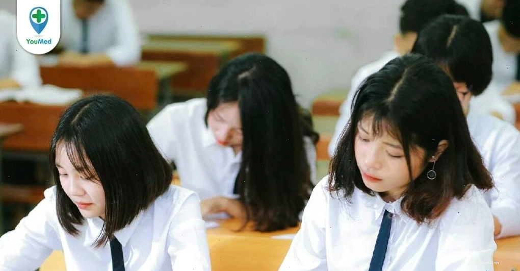 Sử dụng điện thoại hợp lý để không ảnh hưởng đến việc học tập và làm việc