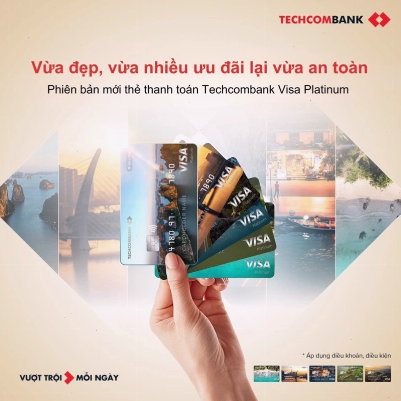 Thẻ thanh toán quốc tế Techcombank Visa Platinum phù hợp cho khách hàng có nhu cầu chi tiêu xuyên biên giới