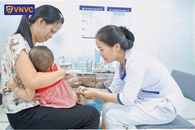 Tiêm phòng cúm cho trẻ em