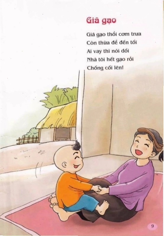 Trẻ em tham gia hoạt động kể chuyện cổ tích và đồng dao