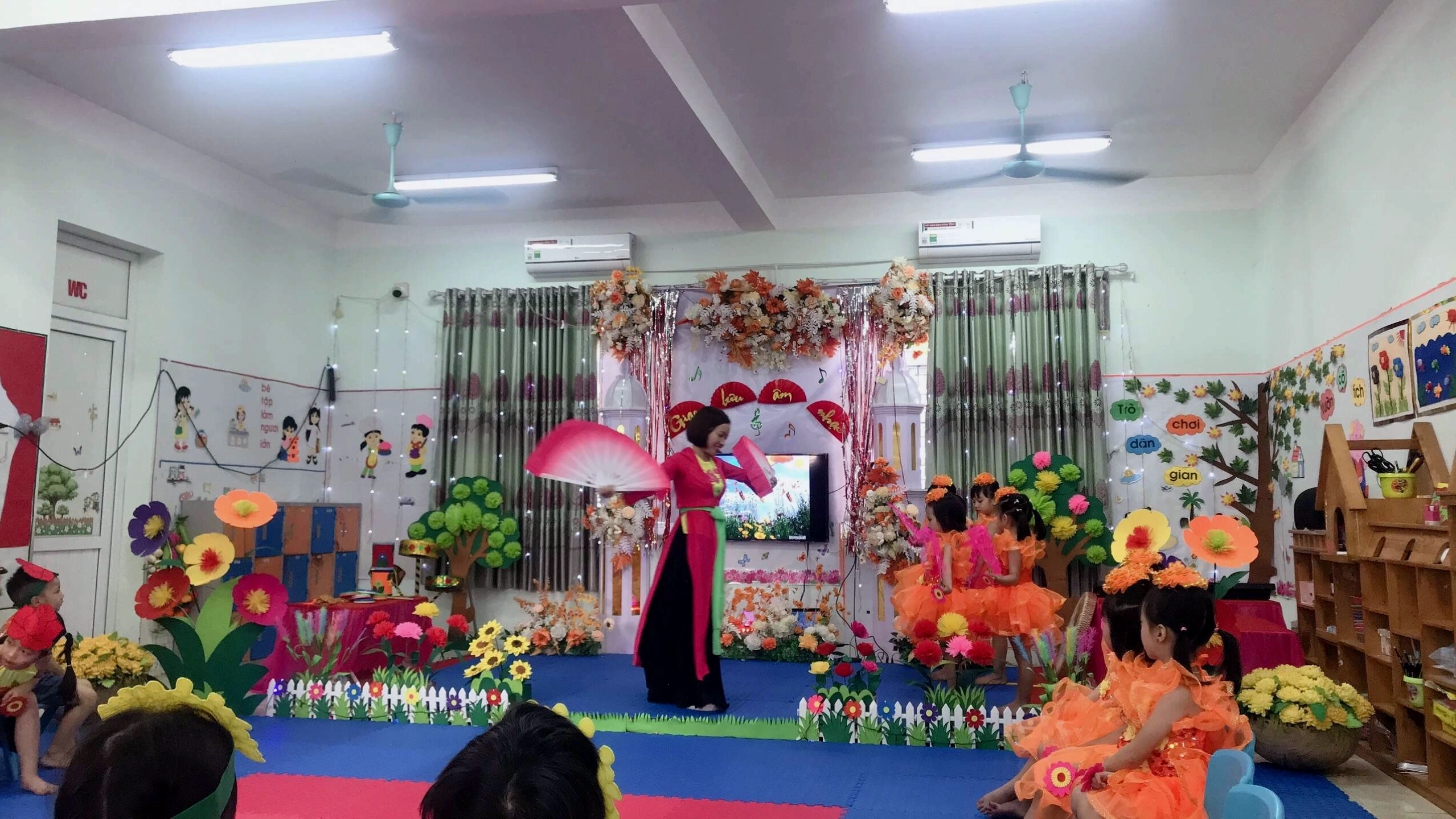 Trẻ em vẽ tranh về Thằng Bờm