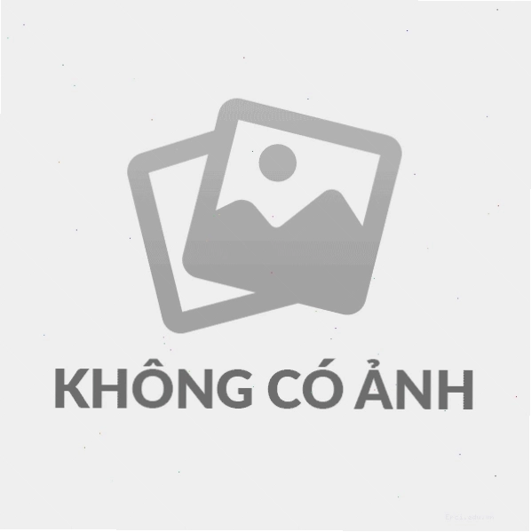 Trẻ em vui vẻ đọc đồng dao chi chi chành chành trong lớp học