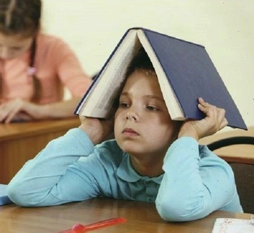 Trẻ em xem tivi nhiều có thể bị rối loạn giấc ngủ và ảnh hưởng đến sự tập trung