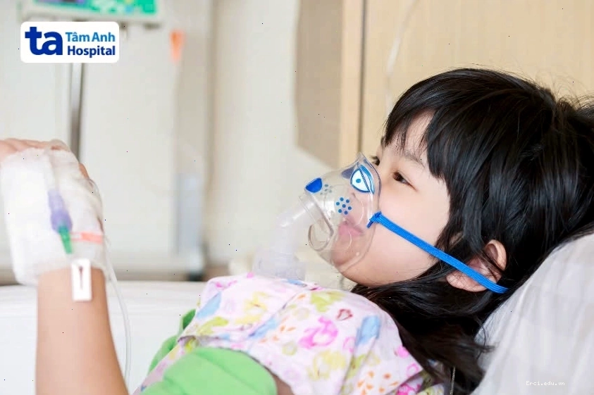 Viêm phế quản và viêm phổi là hai bệnh lý hoàn toàn khác nhau cần phân biệt rõ ràng