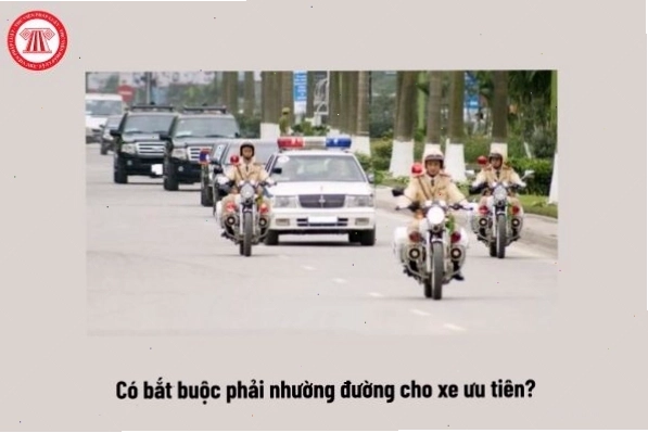 Xe ưu tiên khi tham gia giao thông