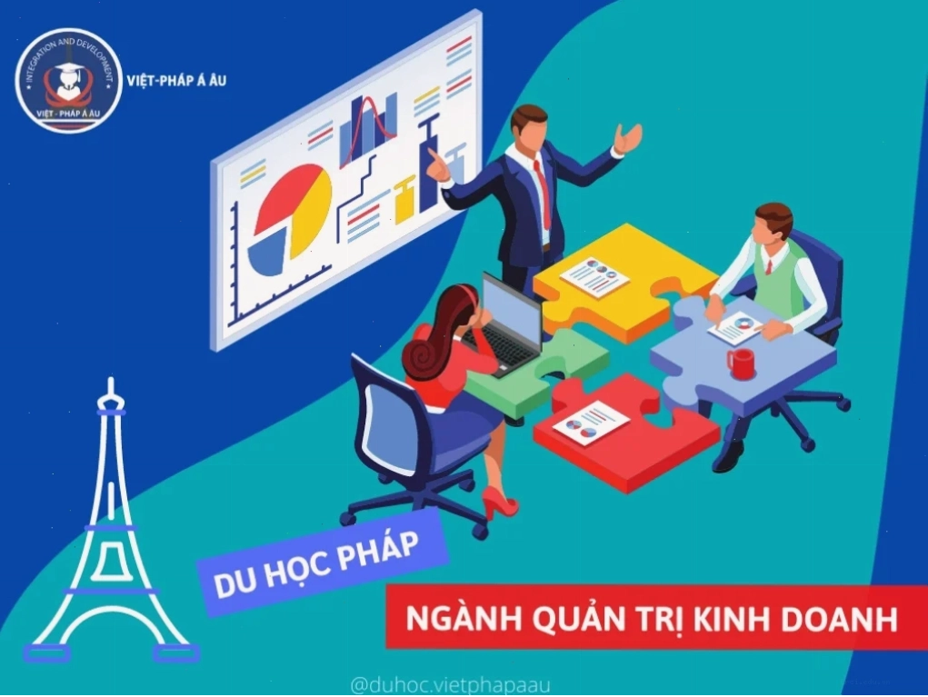 Sinh viên quốc tế tìm hiểu về du học pháp ngành quản lý kinh doanh quốc tế
