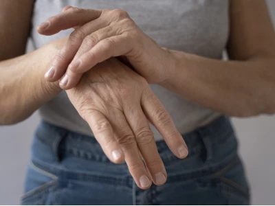 Mẹo Chữa Trật Khớp Cổ Tay: Hướng Dẫn Phục Hồi Nhanh Chóng