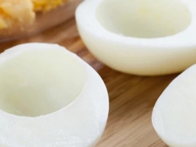 Những tác hại tiềm ẩn khi tiêu thụ lòng trắng trứng gà