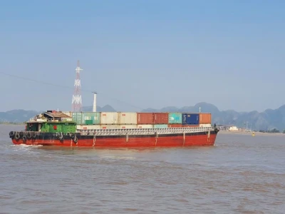Sà Lan (Barge) là gì? Vai trò và phân loại trong vận chuyển hàng hóa