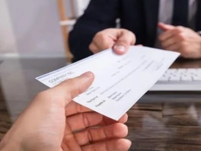Séc du lịch (Traveler’s Check) là gì và những điều cần biết