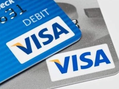 Thẻ Tín Dụng và Thẻ Ghi Nợ: Đâu là lựa chọn phù hợp với bạn năm 2026?